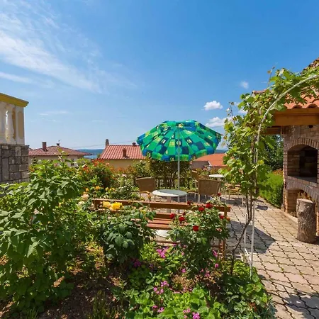 Two-bedroom 25 * Crikvenica